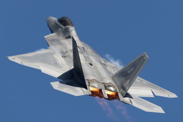 USA USAF F 22A HH Iwakuni 1 640