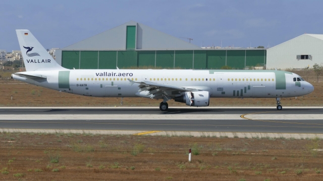 A321P2F Vallair 640