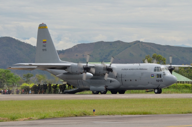 Colombia C 130 FAC1015 SKTI 15Jul13 Marco van Halum 640