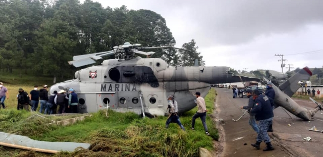 Mexico Navy Mi 17 ANX 2218 via Aviation Mex 640