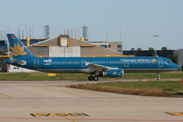 Vietnam Airlines A321 640