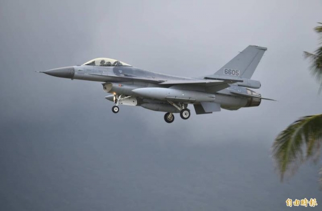 Taiwan RoCAF F 16 640