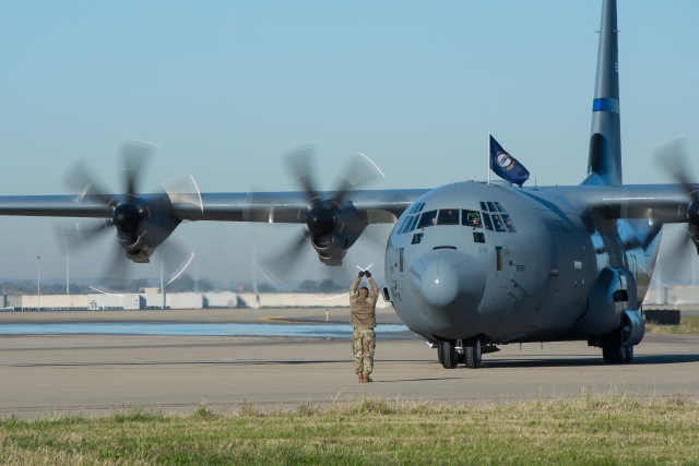 USA KY ANG Super Hercules 1 640