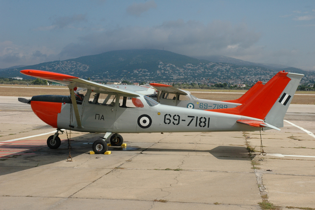 Greece HAF T 41 69 7181 Michel vd Voort 18sep05 640