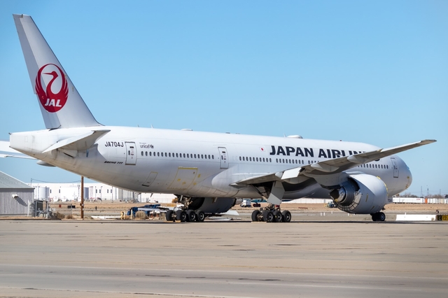 US NASA B772 JAL JA704J Victorville06Mar22 AntonHomma 640