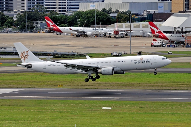 LY GetJet A330 SYD 640