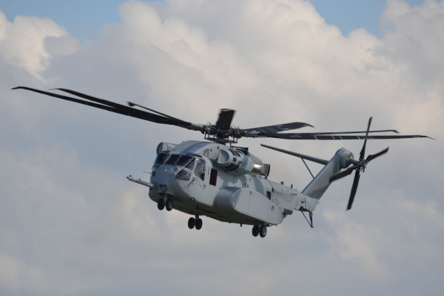 USA USMC CH 53K 169019 EDDB 25Apr18 Stephan Ehrig 640