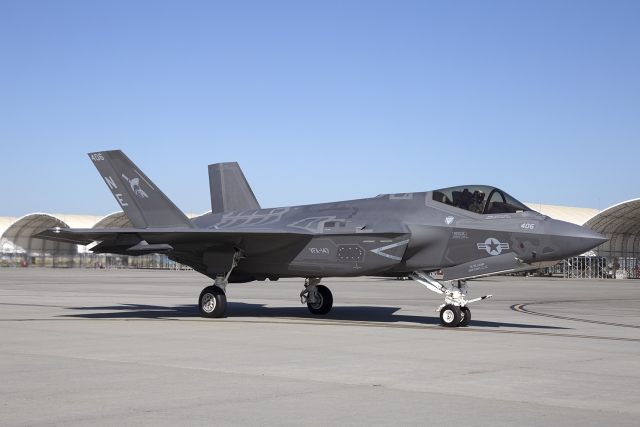 USA VFA 147 F 35C Jurgen van Toor 640