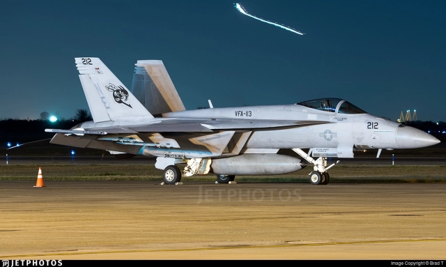 USN VFA 113 FA 18E Brad T 640