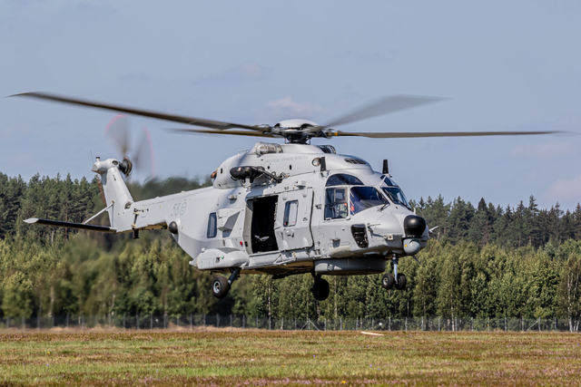 NH90 (in Sweden known as Hkp14) This is a HKP14F, specialized for ASW and SAR. The helicopter is a special version of the TTH, it is not a NFH.