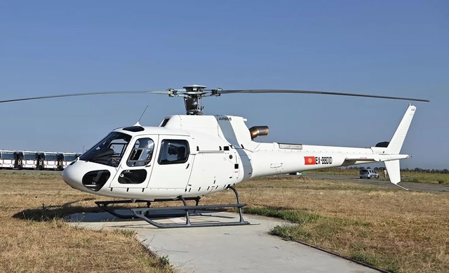 Kyrgyzstan H125 EX 88010 640