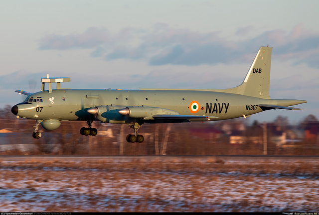 India Navy Il 38SD IN307 credit Vyacheslav Grushnikov 640