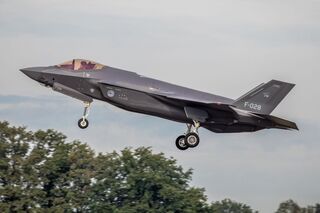 F 35 313sqn 1 320