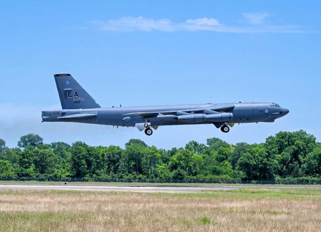 USA 20th EBS B 52H credit USAF 640