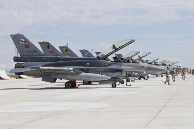 Turkiye F 16 07 1029 LTAN 30Jun22 Jim Walg 640