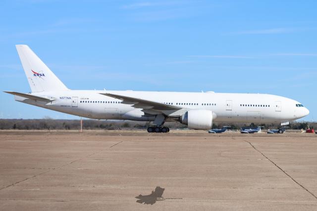 US NASA Boeing 777 credit SR Planespotter 640