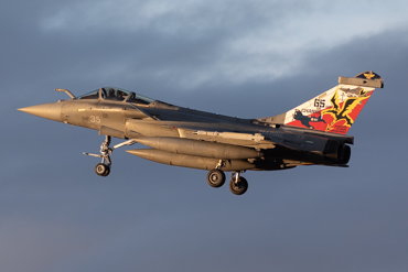 Rafale landing FrankNoort 370